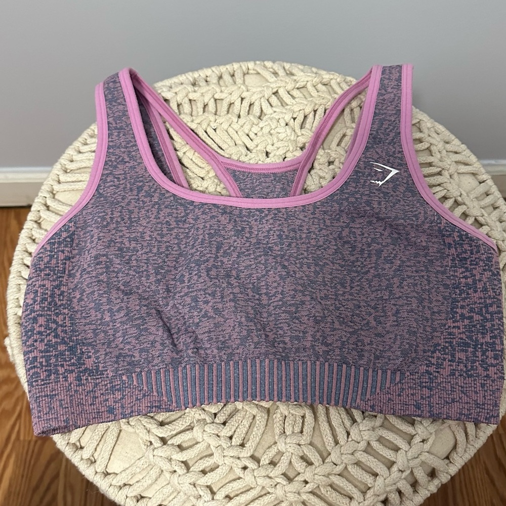 Gymshark sports bra- size medium!